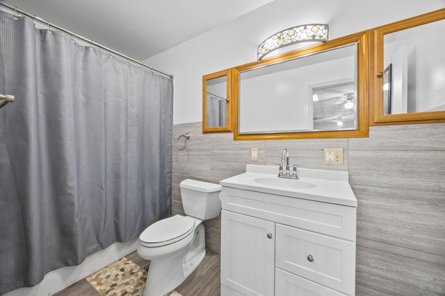 2370 US HWY 211 W, Luray, VA 22835