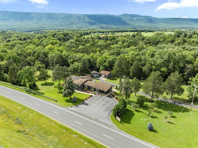 2370 US HWY 211 W, Luray, VA 22835