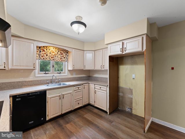 2135 TREMONT AVE, Atco, NJ 08004