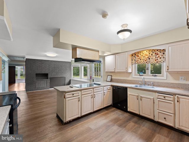 2135 TREMONT AVE, Atco, NJ 08004