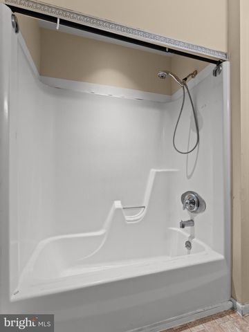 2135 TREMONT AVE, Atco, NJ 08004