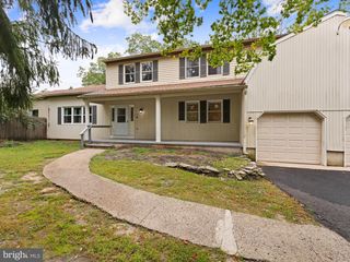 2135 TREMONT AVE, Atco, NJ 08004