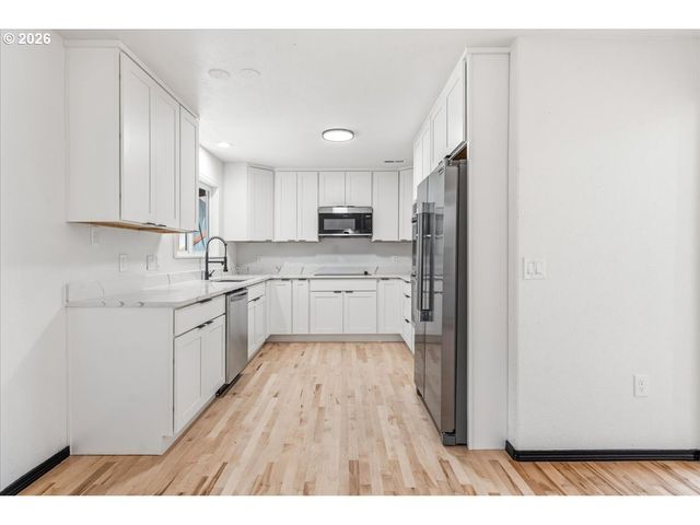 70453 COLUMBIA RIVER Hwy, Rainier, OR 97048
