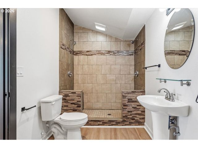 70453 COLUMBIA RIVER Hwy, Rainier, OR 97048