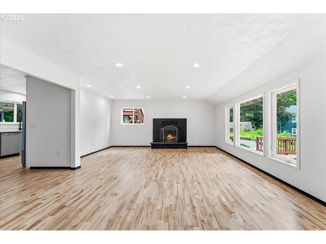 70453 COLUMBIA RIVER Hwy, Rainier, OR 97048