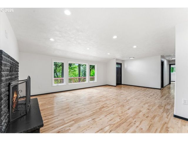 70453 COLUMBIA RIVER Hwy, Rainier, OR 97048