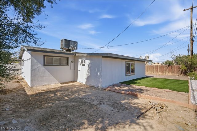 2000 Constantine Avenue, Las Vegas, NV 89101