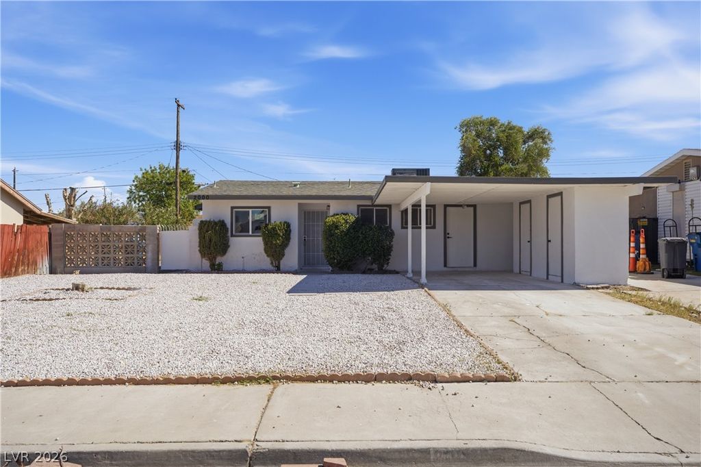 2000 Constantine Avenue, Las Vegas, NV 89101