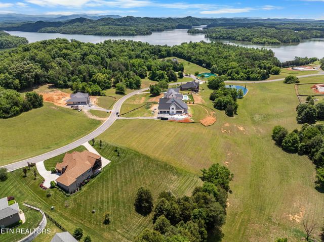 36 Thunder Ridge, Vonore, TN 37885