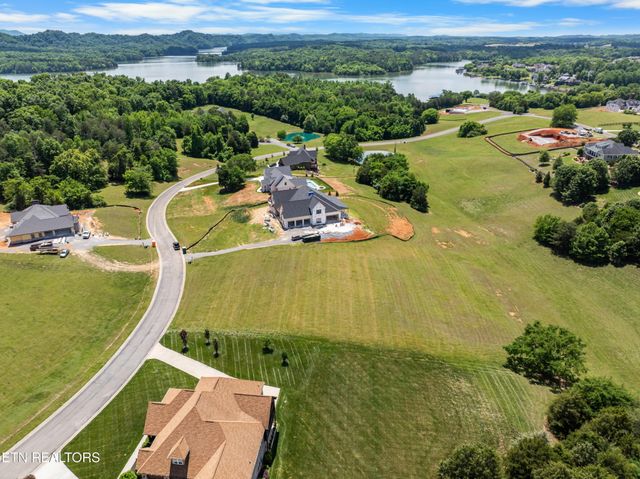 36 Thunder Ridge, Vonore, TN 37885
