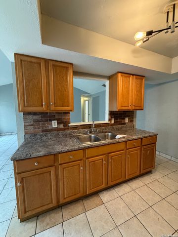 5903 Mariner St, San Antonio, TX 78242