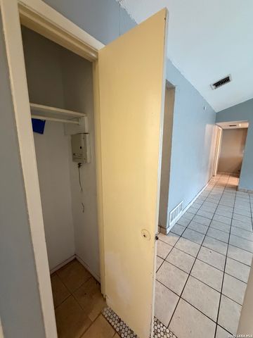 5903 Mariner St, San Antonio, TX 78242