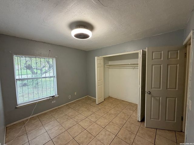 5903 Mariner St, San Antonio, TX 78242