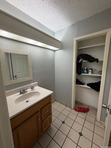 5903 Mariner St, San Antonio, TX 78242