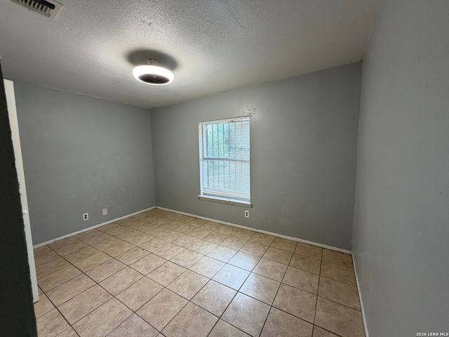 5903 Mariner St, San Antonio, TX 78242