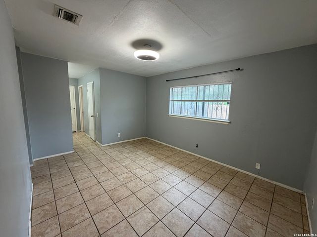 5903 Mariner St, San Antonio, TX 78242