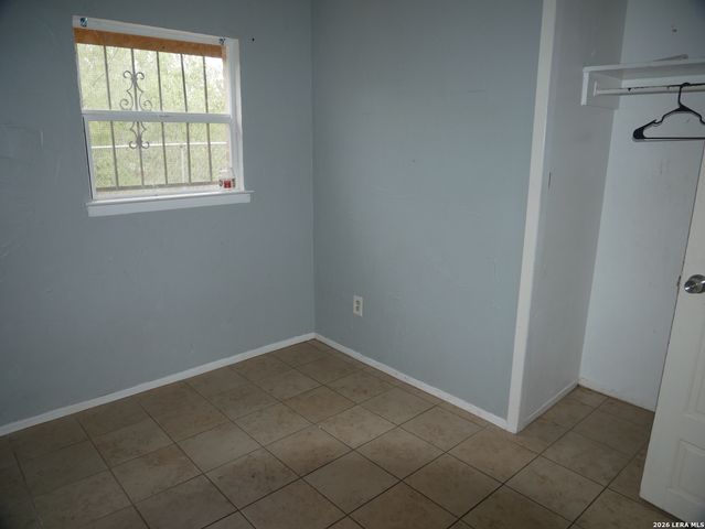 5903 Mariner St, San Antonio, TX 78242