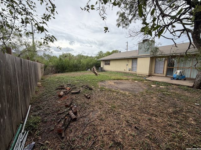 5903 Mariner St, San Antonio, TX 78242