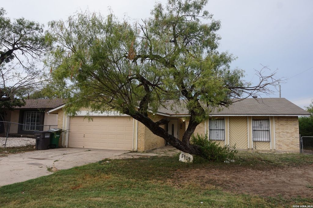 5903 Mariner St, San Antonio, TX 78242