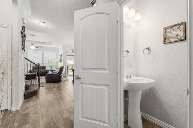 9920 Tule Lake Road, Fort Worth, TX 76177