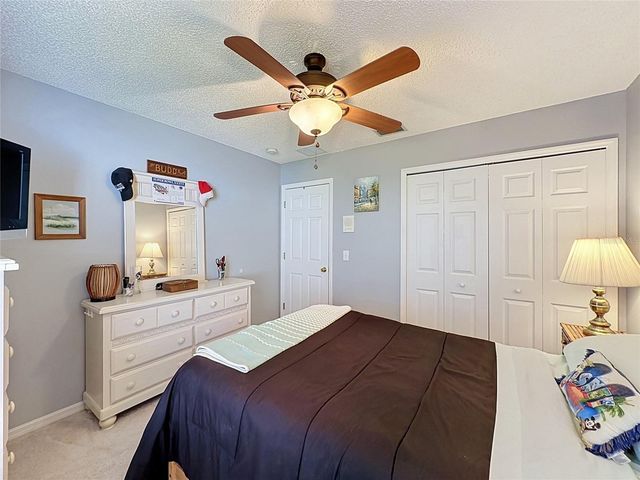100 HALSTEAD DR, Davenport, FL 33897
