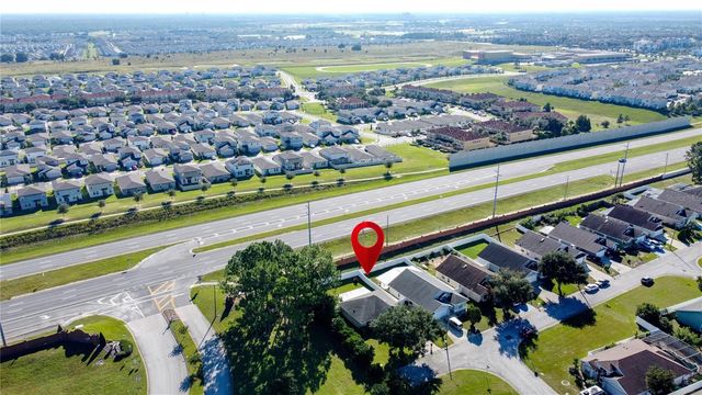 100 HALSTEAD DR, Davenport, FL 33897