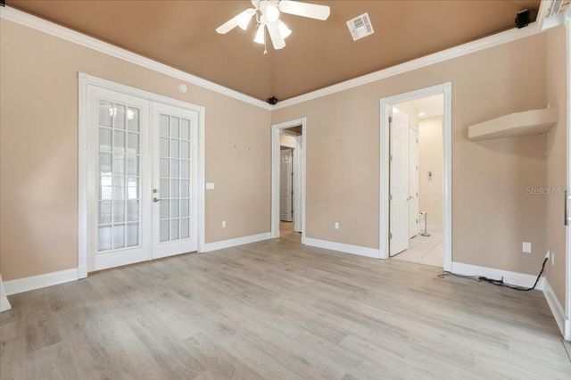 305 MOTORCOACH DRIVE S, Polk City, FL 33868