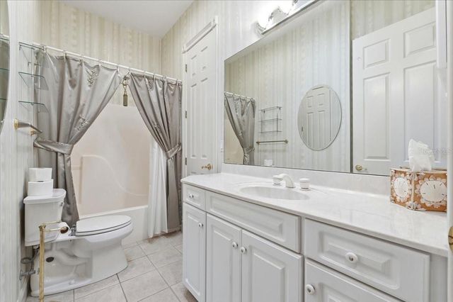 305 MOTORCOACH DRIVE S, Polk City, FL 33868