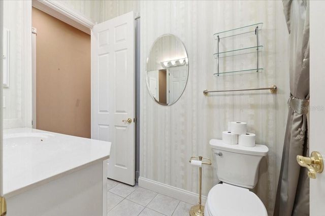 305 MOTORCOACH DRIVE S, Polk City, FL 33868