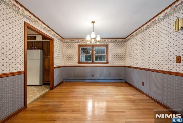 13 Holiday Lane, West Milford, NJ 07480