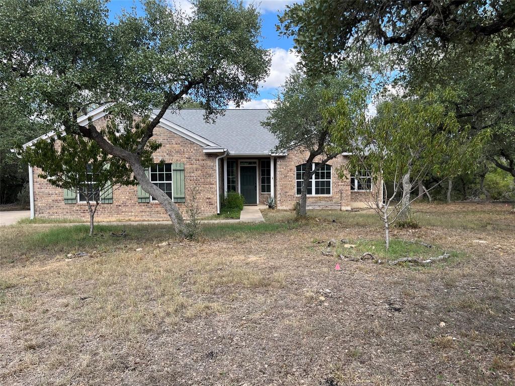 205 Homestead RD, Kyle, TX 78640