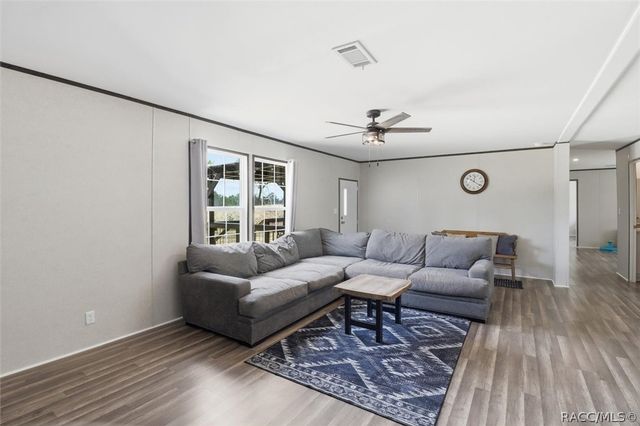5606 W Amman Street, Dunnellon, FL 34433