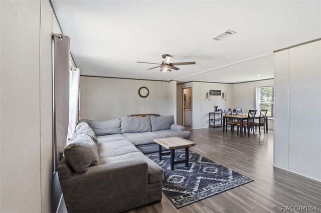 5606 W Amman Street, Dunnellon, FL 34433