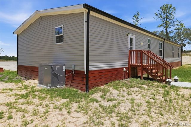 5606 W Amman Street, Dunnellon, FL 34433