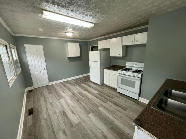 2548 Howey Road, Columbus, OH 43211