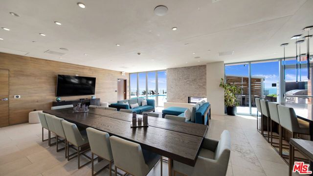 1755 Ocean Avenue 303, Santa Monica, CA 90401