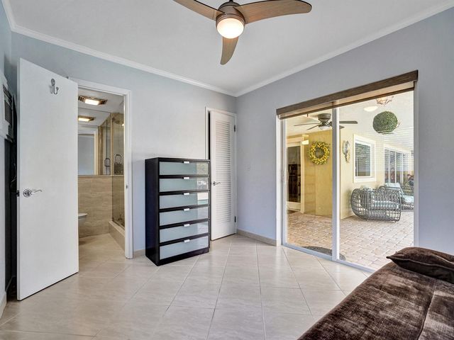 3811 NE 26th Avenue, Lighthouse Point, FL 33064