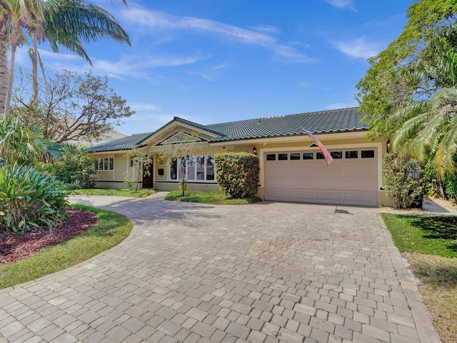 3811 NE 26th Avenue, Lighthouse Point, FL 33064