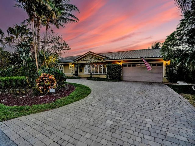 3811 NE 26th Avenue, Lighthouse Point, FL 33064