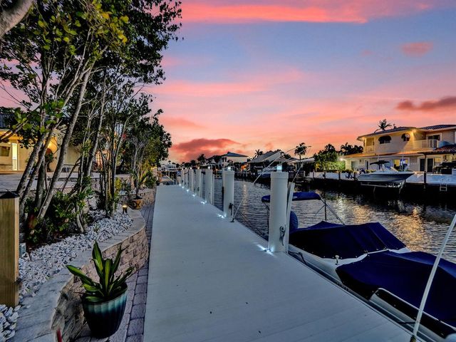 3811 NE 26th Avenue, Lighthouse Point, FL 33064