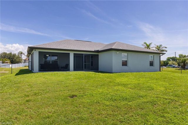 1710 NW 5th ST, Cape Coral, FL 33993