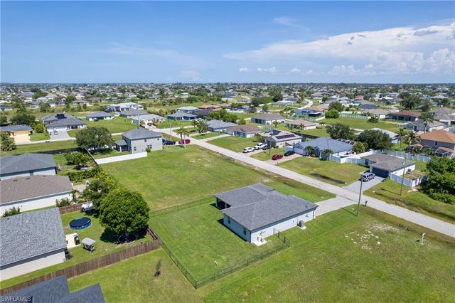 1710 NW 5th ST, Cape Coral, FL 33993