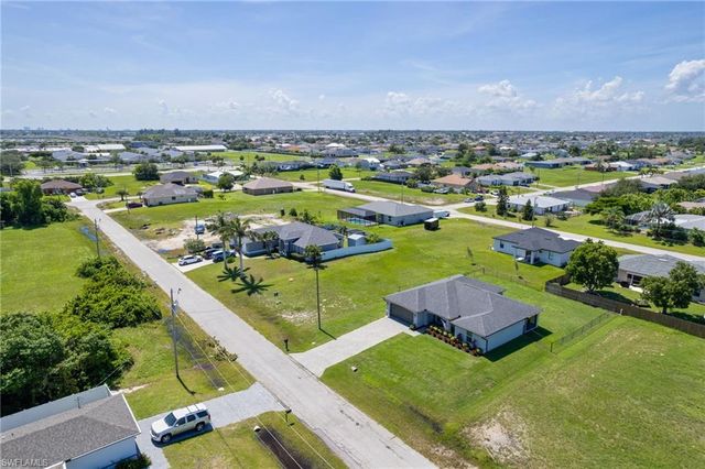 1710 NW 5th ST, Cape Coral, FL 33993