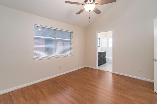 5306 Acorn Court Court, League City, TX 77573