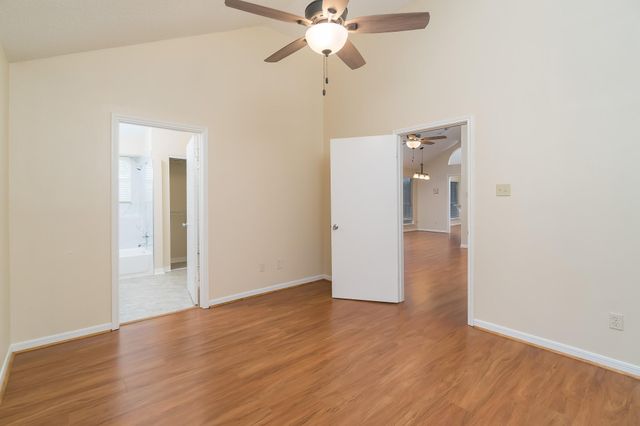 5306 Acorn Court Court, League City, TX 77573