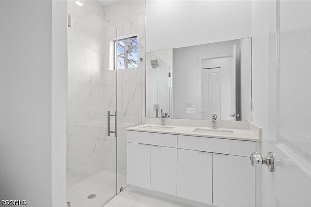 2020 Tropicana PKWY W, Cape Coral, FL 33993