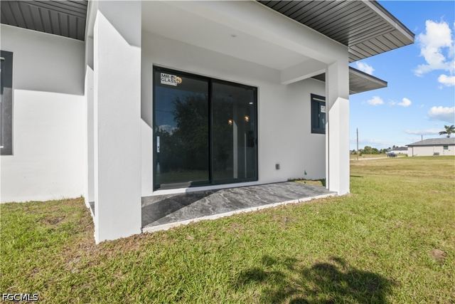 2020 Tropicana PKWY W, Cape Coral, FL 33993