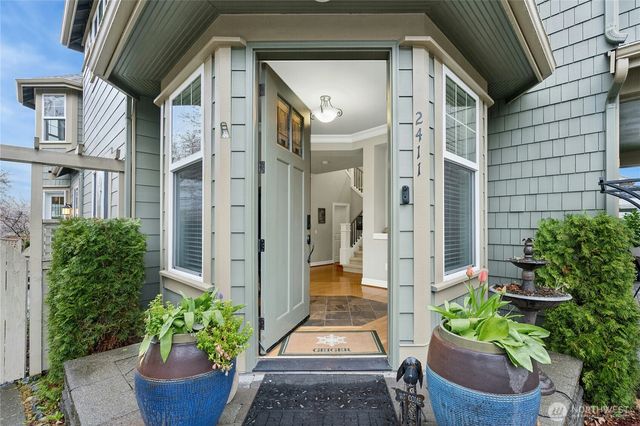 2411 30th Avenue NE, Issaquah, WA 98029