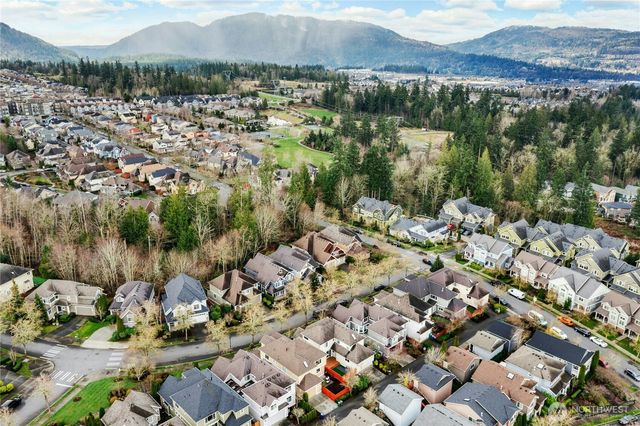 2411 30th Avenue NE, Issaquah, WA 98029