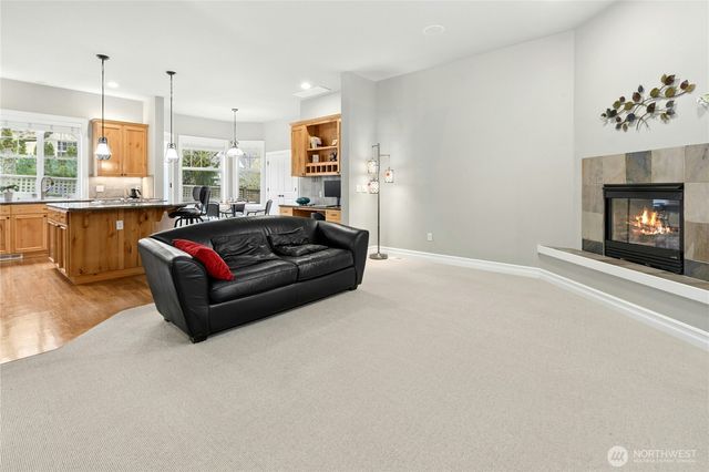 2411 30th Avenue NE, Issaquah, WA 98029